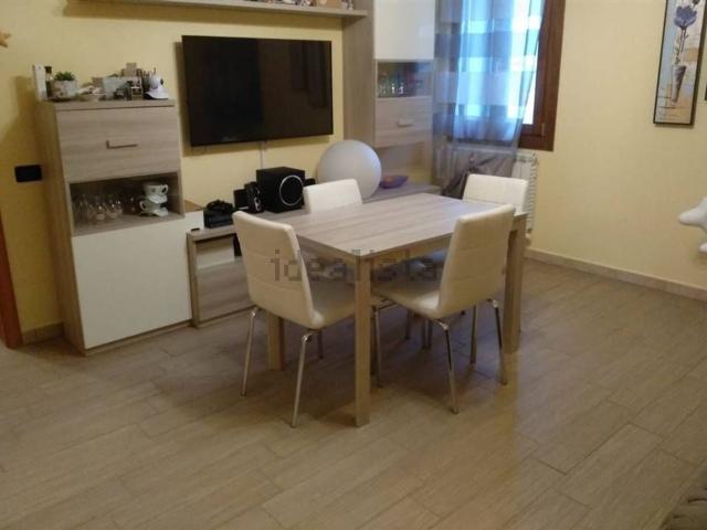 Appartamento in affitto a Lendinara, Veneto
