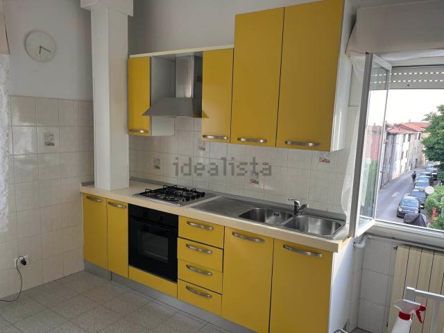 Appartamento in affitto a Castagnola, Marina Di Massa
