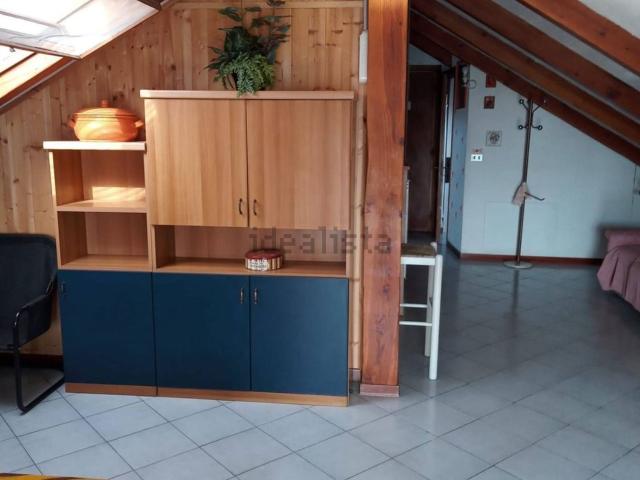 Attico in affitto a Vadino, Albenga