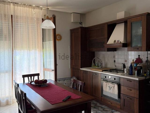 Appartamento in affitto a Legnaro, Padova