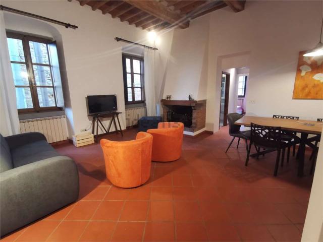 Appartamento in affitto a Palazzo Del Pero, Toscana