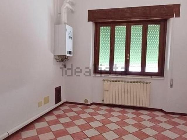 Appartamento in affitto a Lendinara, Veneto
