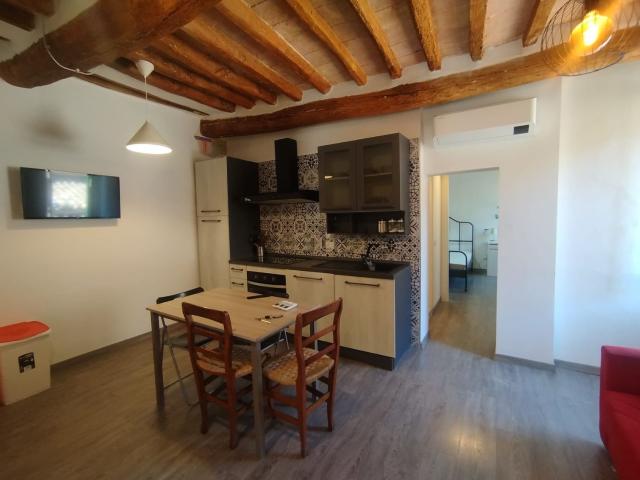 Appartamento in affitto a Sant'Erminio, Cenerente