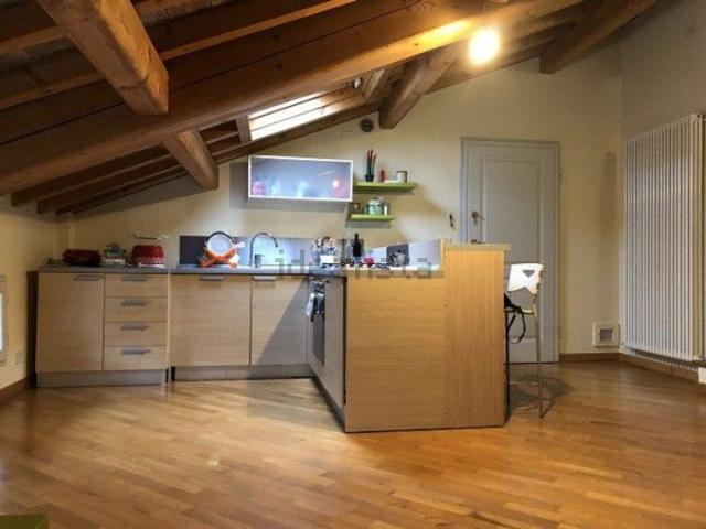 Appartamento in affitto a Centro Storico, Modena