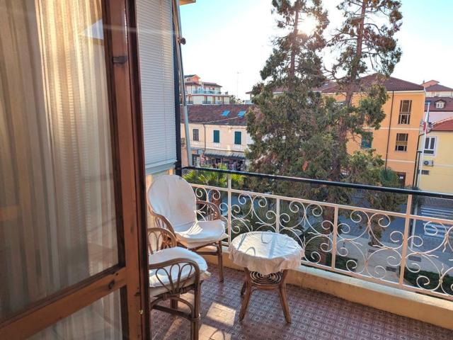 Appartamento in affitto a San Bartolomeo Al Mare, Liguria