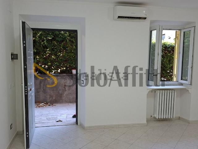 Appartamento in affitto a Grottaferrata, Roma Capitale