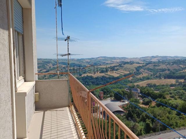 Appartamento in affitto a Marche, Macerata