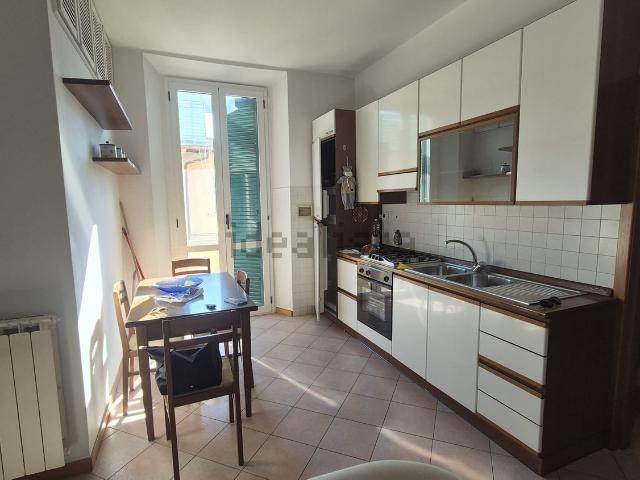 Appartamento in affitto a Quartiere 5, Firenze