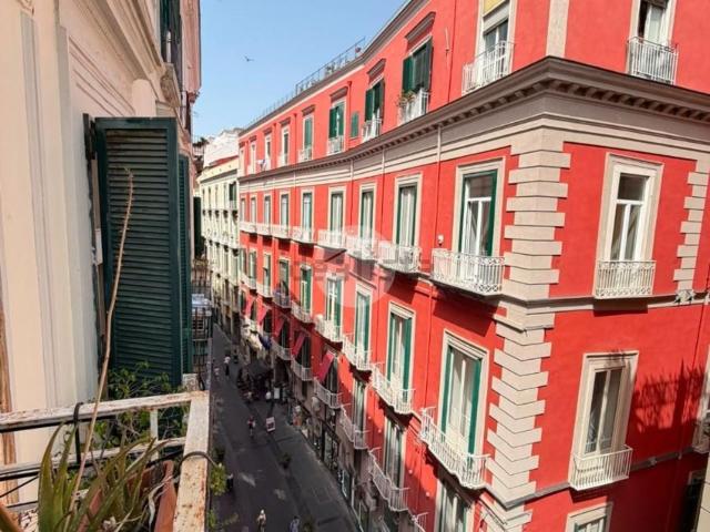 Appartamento in affitto a Municipalità 1, Campania