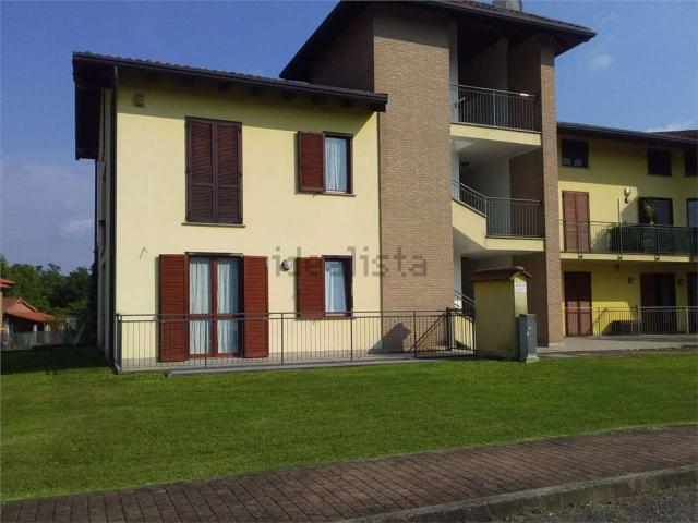 Appartamento in affitto a Oneda, Sesto Calende