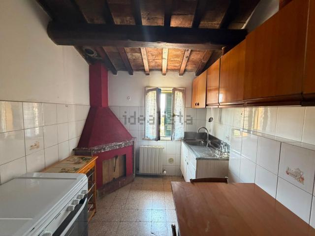 Appartamento in affitto a Santa Lucia, Cenerente