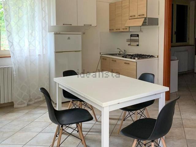 Appartamento in affitto a Colleverde, Marche