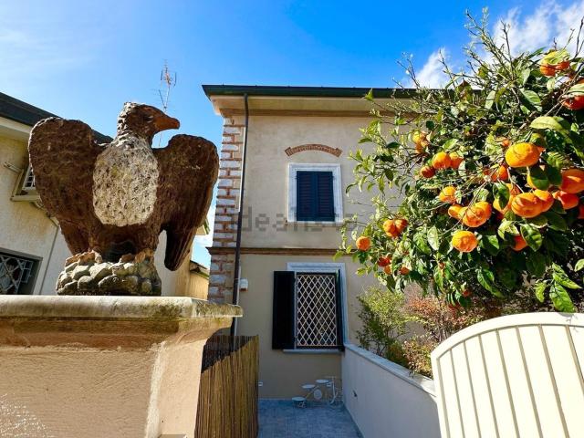 Appartamento in affitto a Vittoria Apuana, Forte Dei Marmi