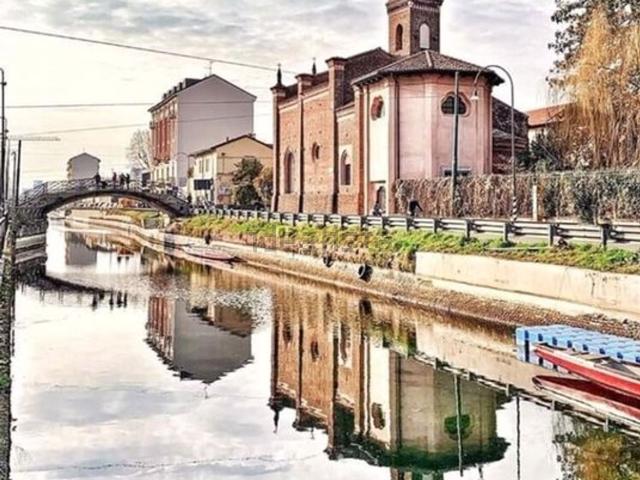 Appartamento in affitto a Municipio 6, Milano