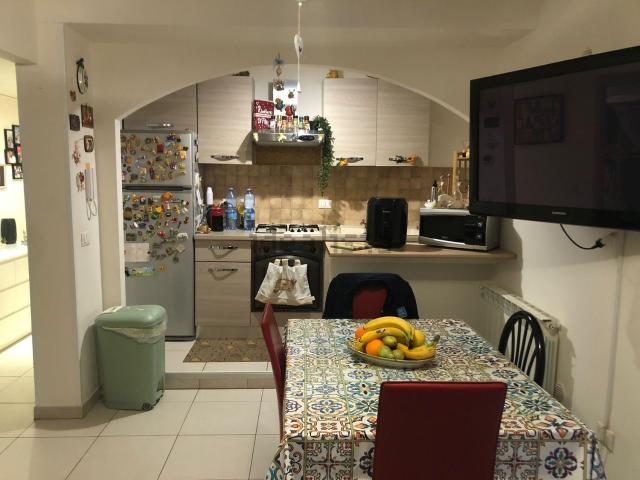 Appartamento in affitto a San Paolo, Gravina Di Catania