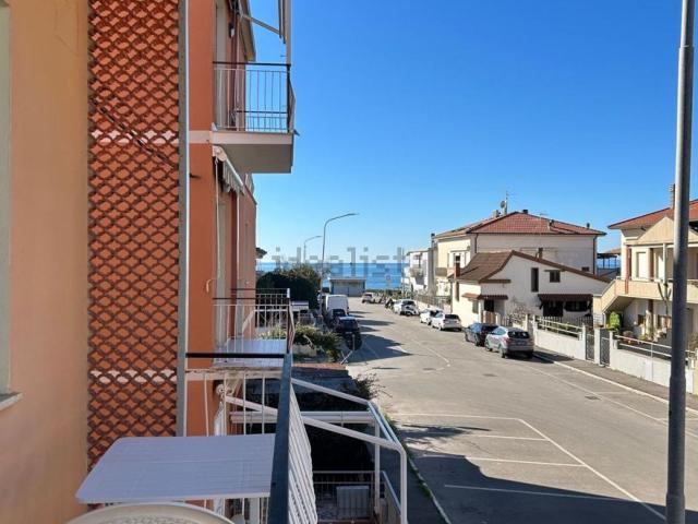 Appartamento in affitto a Follonica, Toscana