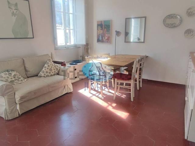 Appartamento in affitto a Viareggio