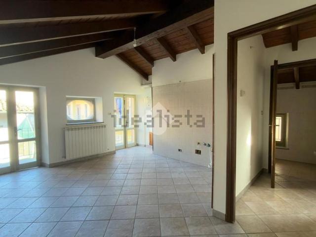 Appartamento in affitto a Piemonte, Vercelli