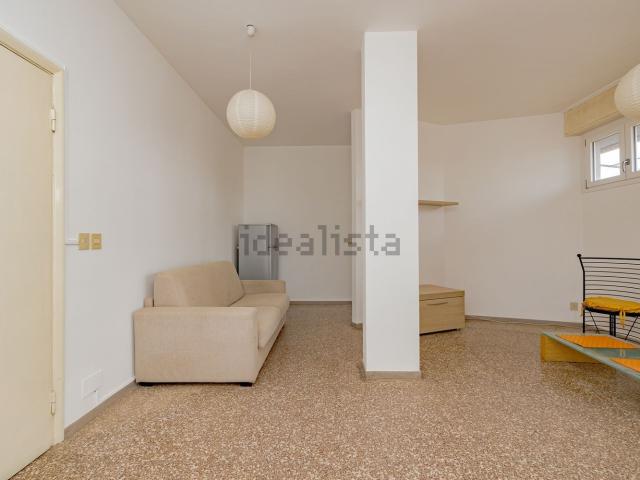 Appartamento in affitto a Municipio 8 di Milano, Milano