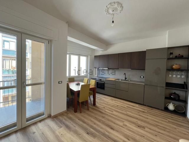 Appartamento in affitto a Quartiere 5, Firenze