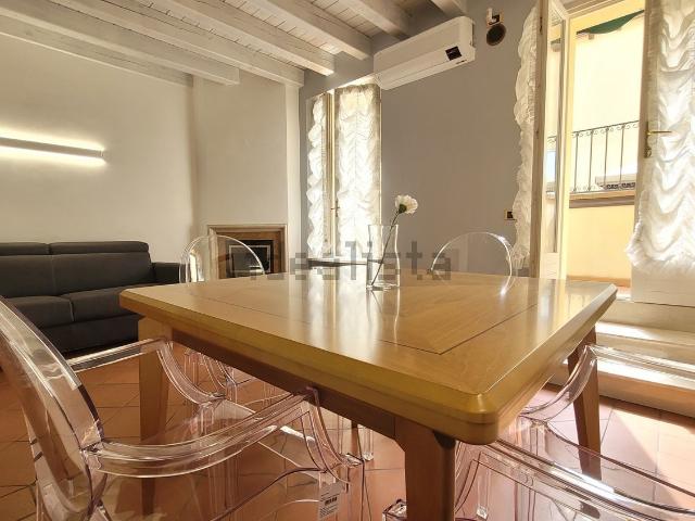 Appartamento in affitto a Zona Centro, Brescia