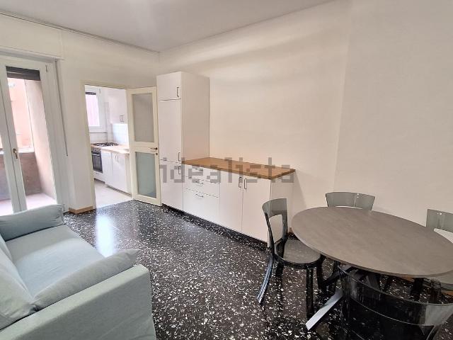 Appartamento in affitto a Municipio 9, Milano