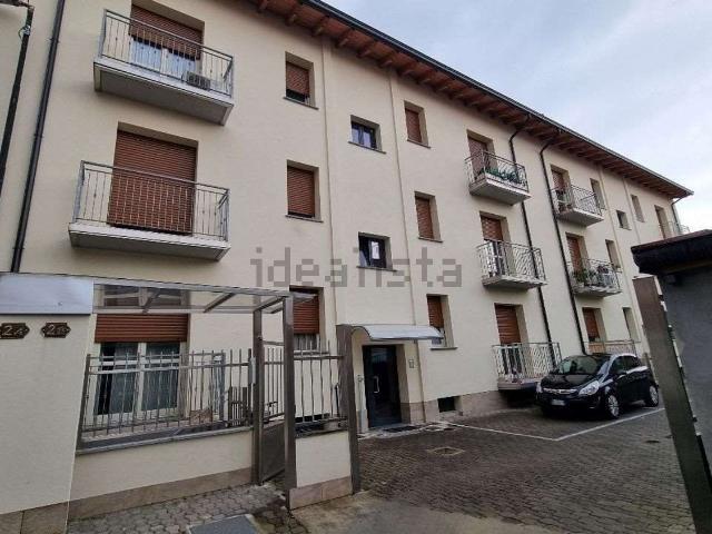 Appartamento in affitto a Carugate, Milano