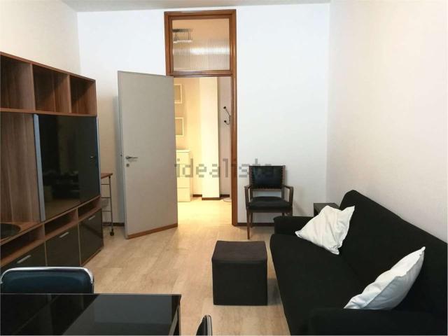 Appartamento in affitto a Voghera, Lombardia