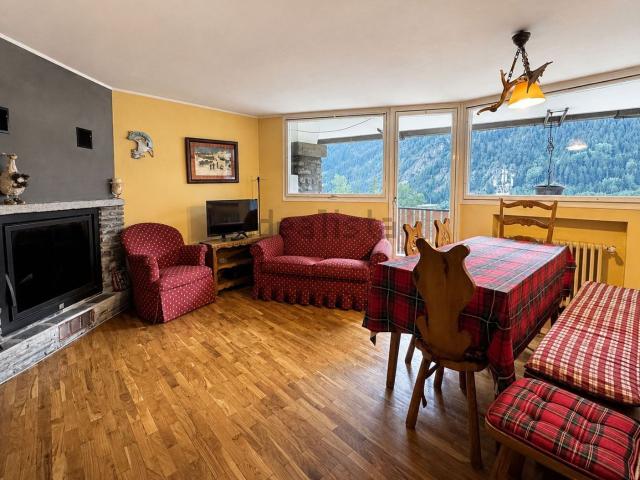 Appartamento in affitto a Courmayeur, Aosta