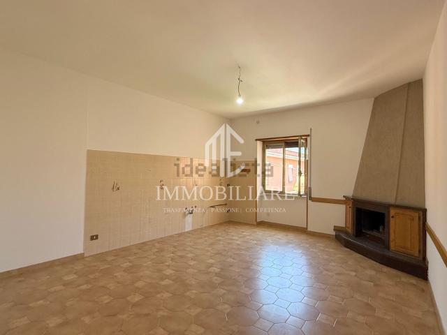 Appartamento in affitto a Valle Mazzone, Roma Capitale