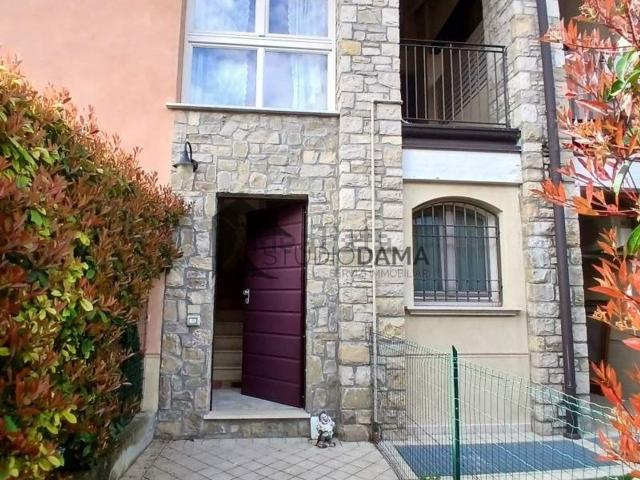 Attico in affitto a Centenaro, Lonato