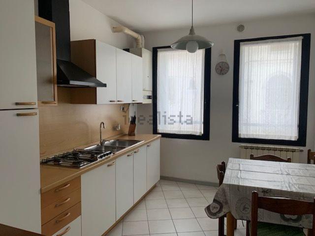 Appartamento in affitto a Badia Polesine, Veneto