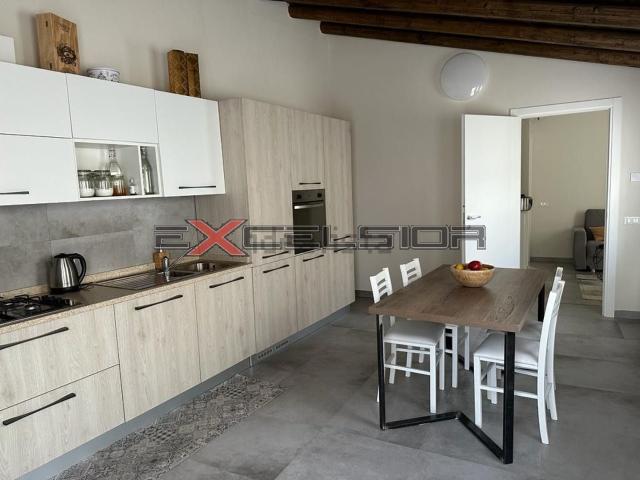 Appartamento in affitto a Borgo Dolomiti, Adria