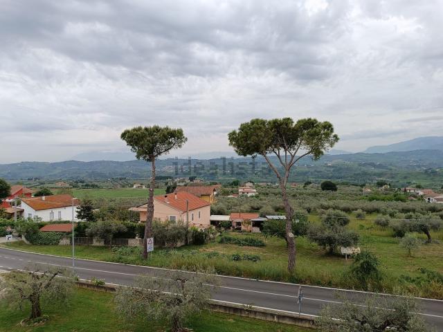 Appartamento in affitto a Elice, Abruzzo