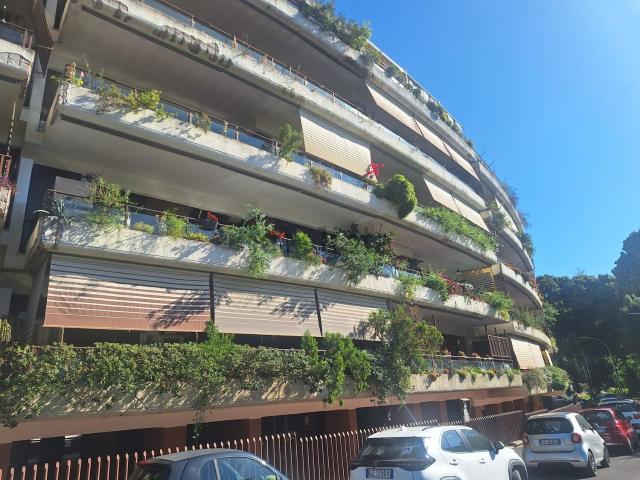 Appartamento in affitto a Municipio Roma VIII, Roma Capitale