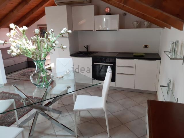 Appartamento in affitto a Ronchi, Gallarate