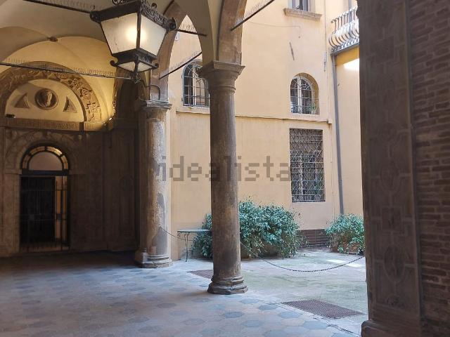 Attico in affitto a Santo Stefano, Bologna