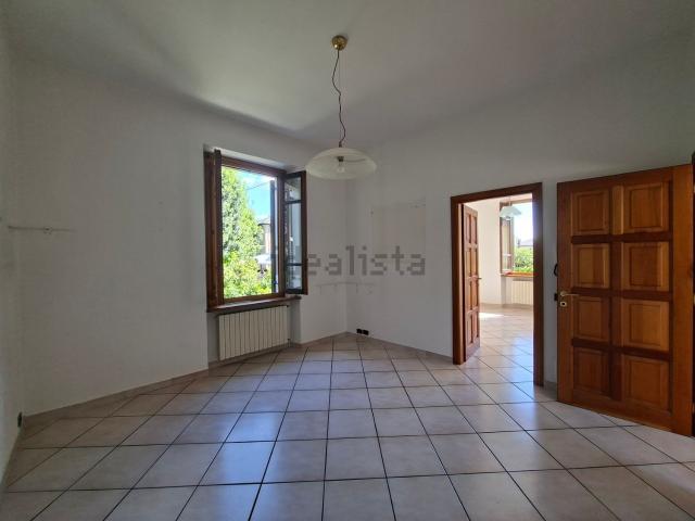 Appartamento in affitto a Barnasc, Tradate