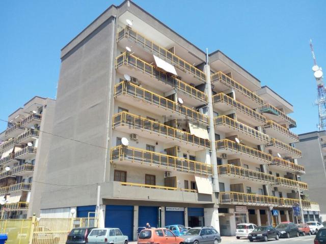 Appartamento in affitto a Municipio 3, Puglia