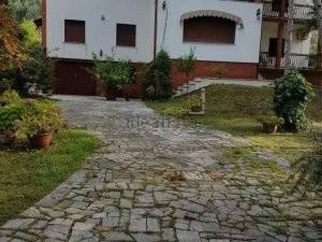 Appartamento in affitto a Monfalcone, Friuli-Venezia Giulia