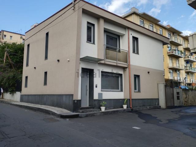 Appartamento in affitto a San Giovanni Galermo-Trappeto-Cibali, Catania