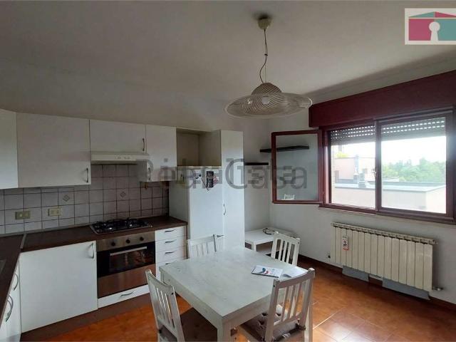 Appartamento in affitto a Tresinaro - Secchia, Re