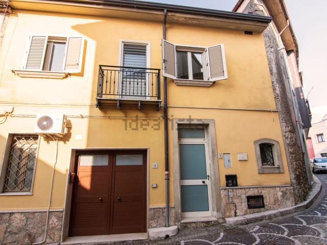 Appartamento in affitto a Aiello Del Sabato, Campania