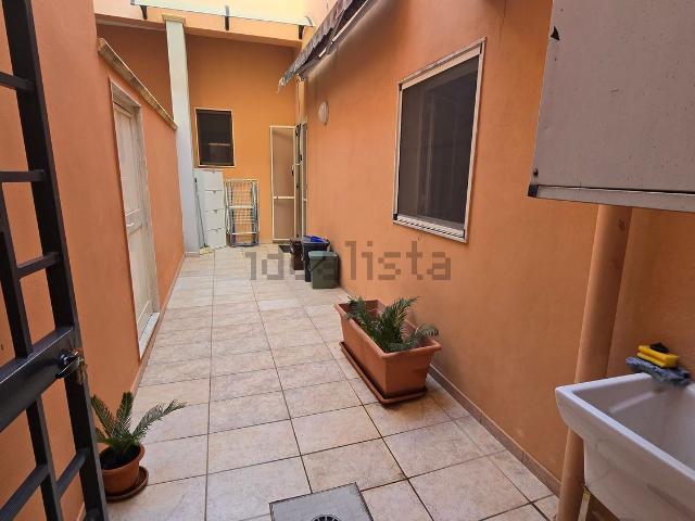 Appartamento in affitto a Cappuccini, Puglia