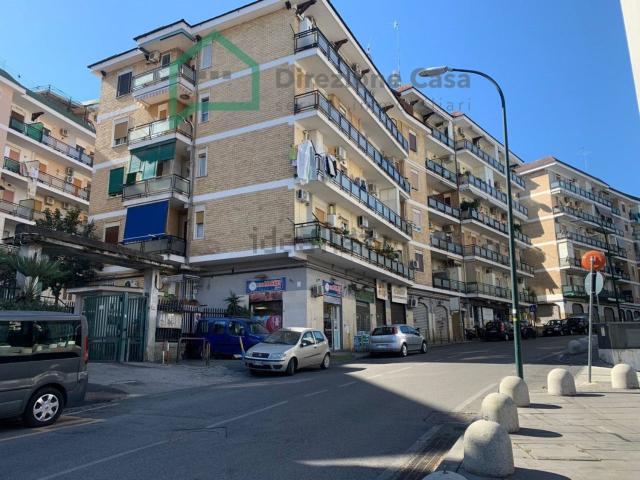 Appartamento in affitto a Municipalità 3, Campania