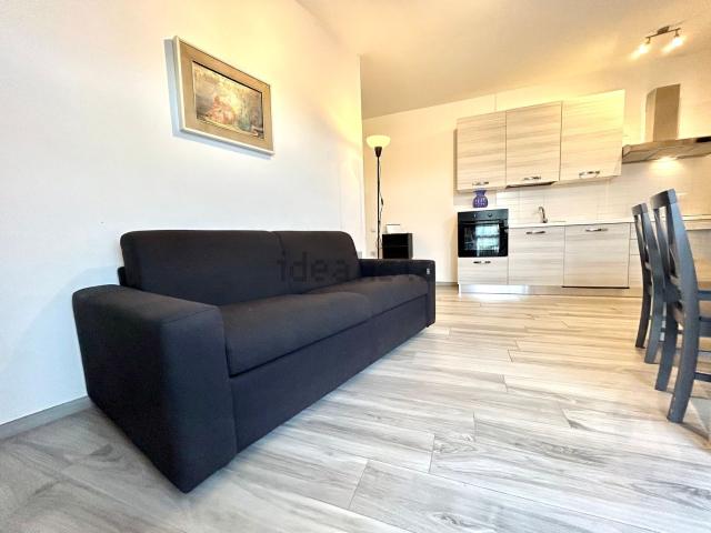 Appartamento in affitto a Peschiera Del Garda, Veneto