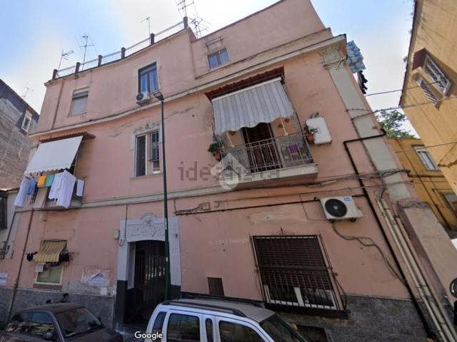 Appartamento in affitto a Municipalità 3, Campania