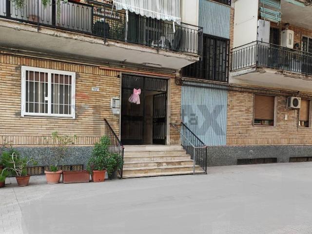 Appartamento in affitto a Municipalità 9, Campania