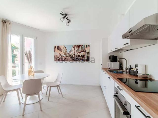 Appartamento in affitto a Sagnino, Como