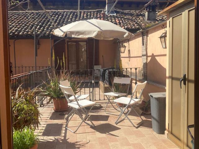 Appartamento in affitto a Galliano, Eupilio